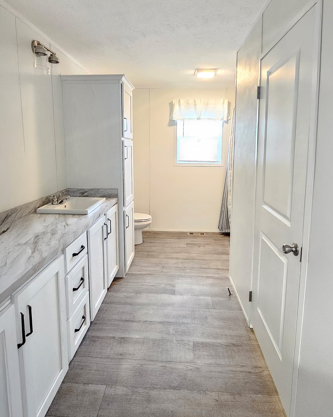 6154 Ginter Ct interior Glencrest VCM mobile and manufactured homes for sale