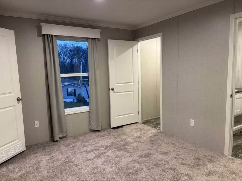 81022207